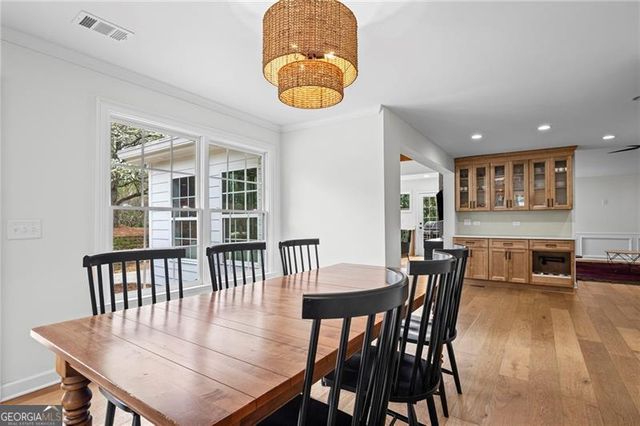 1275 Oakhaven Drive, Roswell, GA 30075
