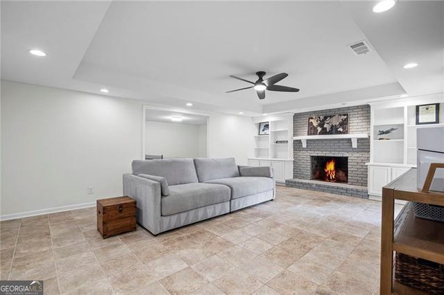 1275 Oakhaven Drive, Roswell, GA 30075