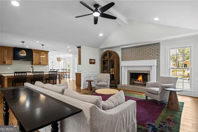 1275 Oakhaven Drive, Roswell, GA 30075