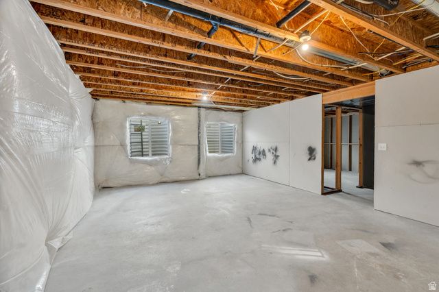 10227 S OQUIRRH LAKE RD, South Jordan, UT 84095