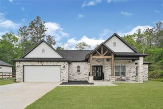 960 Road 6609, Dayton, TX 77535