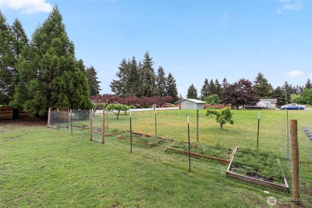 8548 178th Avenue SW, Rochester, WA 98579