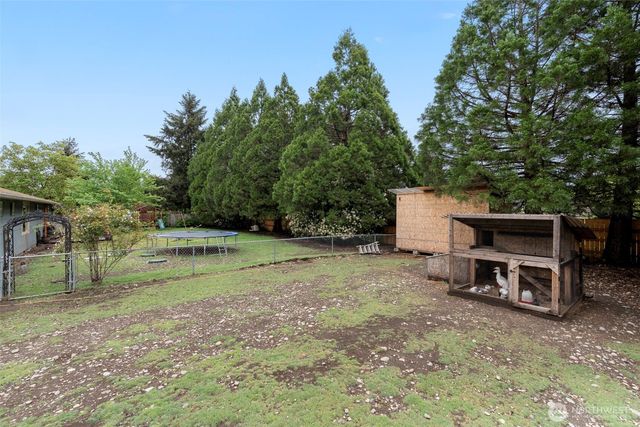 8548 178th Avenue SW, Rochester, WA 98579