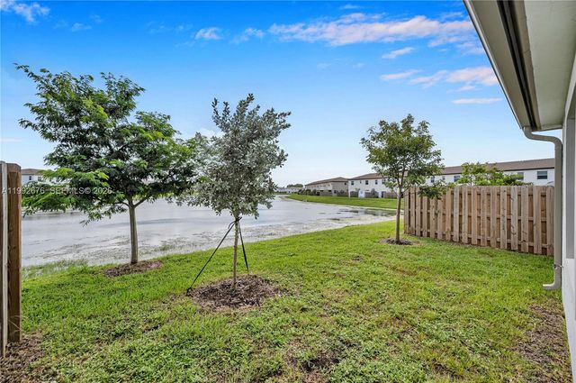 2300 NW 130th St, Miami, FL 33167