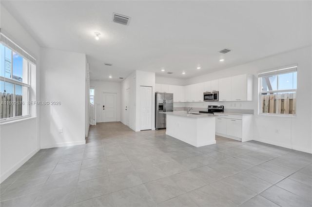 2300 NW 130th St, Miami, FL 33167