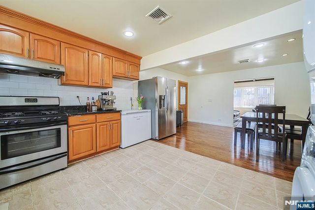 907 Spring Valley Road, Maywood, NJ 07607