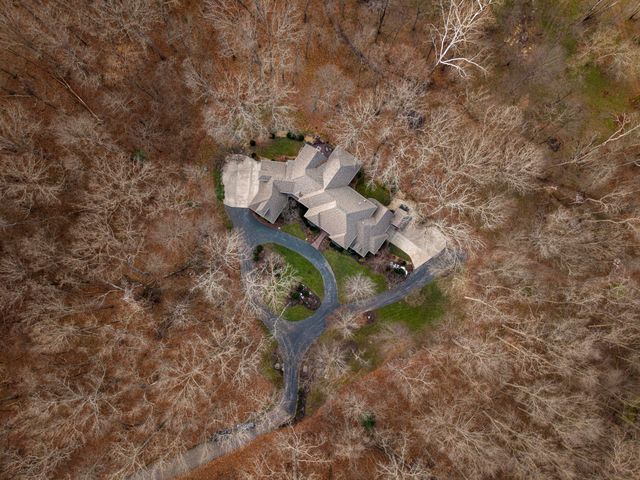 2907 S Ridgewood Lane, Springfield, MO 65809