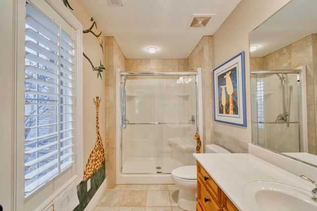 2907 S Ridgewood Lane, Springfield, MO 65809