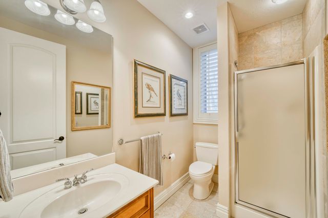 2907 S Ridgewood Lane, Springfield, MO 65809