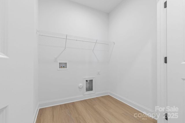 113 E Edinburgh Court, Statesville, NC 28625