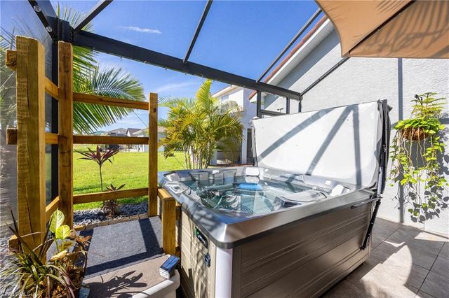 2128 Cape Heather CIR, Cape Coral, FL 33991