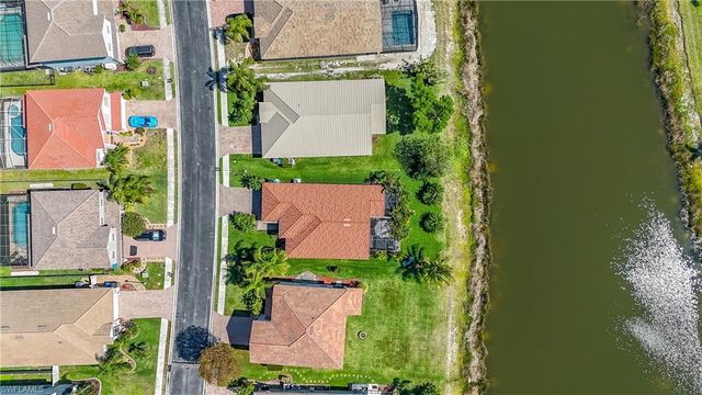 2128 Cape Heather CIR, Cape Coral, FL 33991