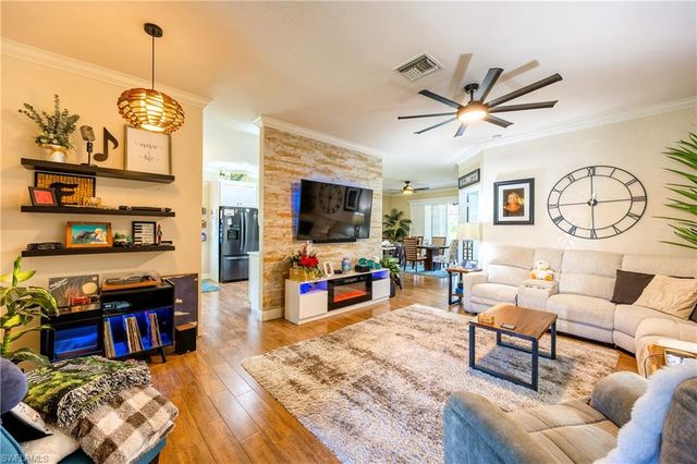 2128 Cape Heather CIR, Cape Coral, FL 33991