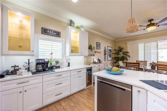 2128 Cape Heather CIR, Cape Coral, FL 33991