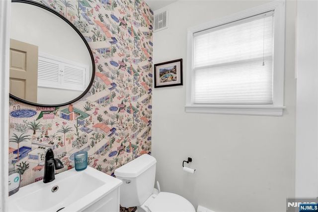 37 Kensington Avenue, Norwood, NJ 07648