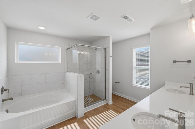 2013 White Cypress Court, Charlotte, NC 28216