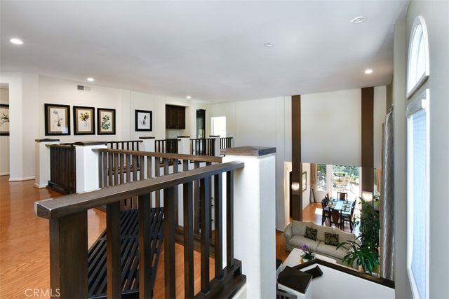 23224 Park Corniche, Calabasas, CA 91302