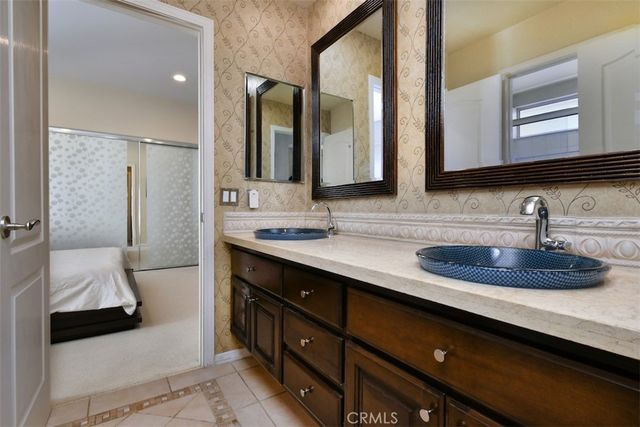 23224 Park Corniche, Calabasas, CA 91302