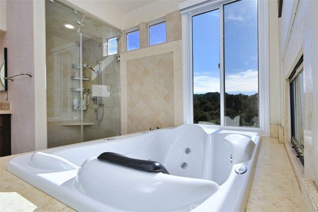 23224 Park Corniche, Calabasas, CA 91302