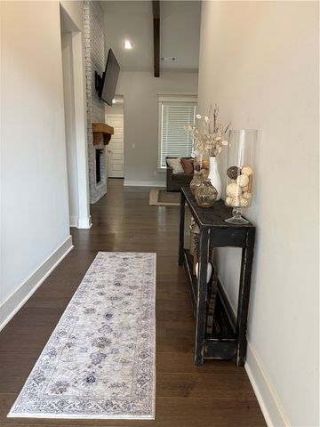 2739 Angels Road, Fayetteville, AR 72701