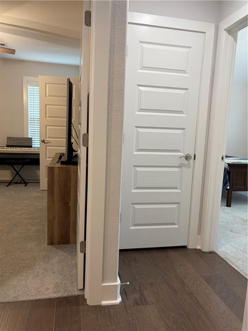 2739 Angels Road, Fayetteville, AR 72701