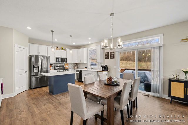 1584 Wales Road SE, Lowell, MI 49331