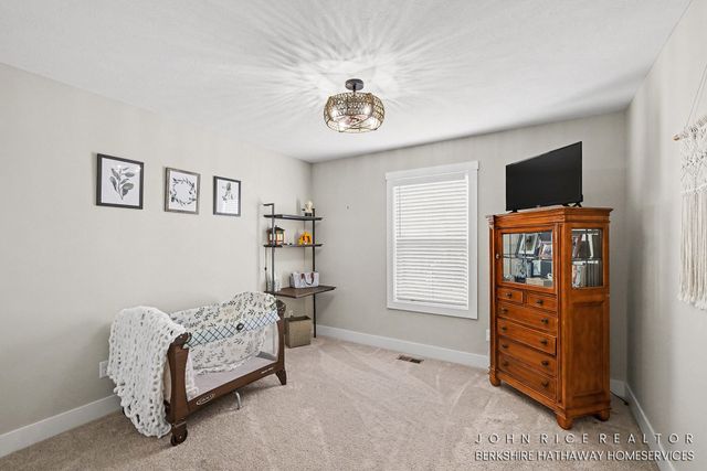 1584 Wales Road SE, Lowell, MI 49331