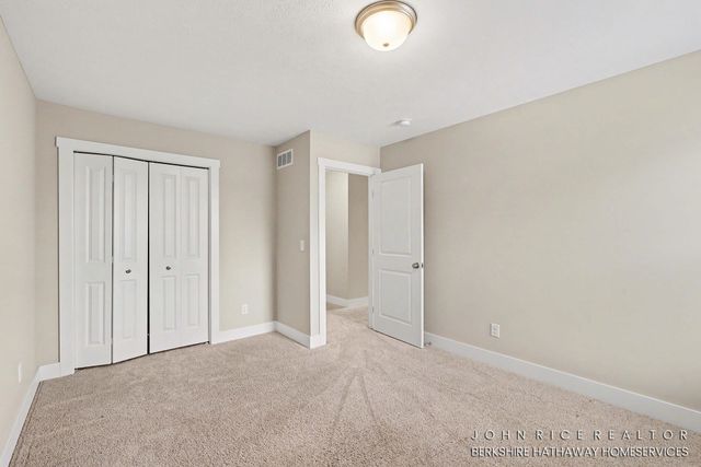 1584 Wales Road SE, Lowell, MI 49331