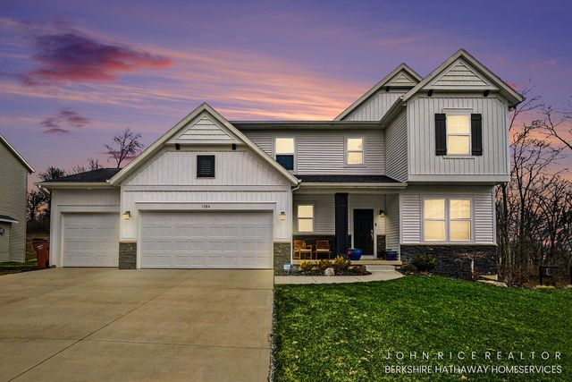 1584 Wales Road SE, Lowell, MI 49331