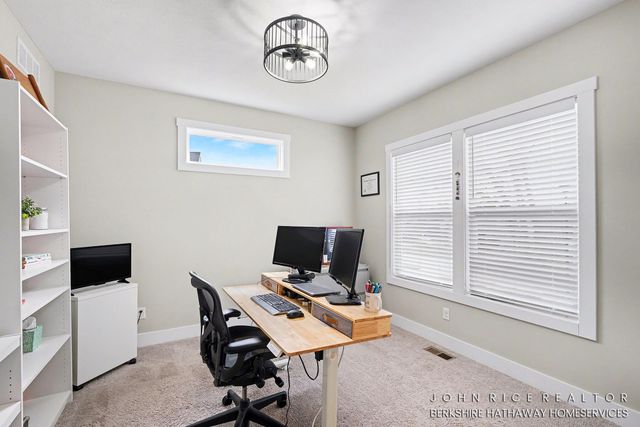 1584 Wales Road SE, Lowell, MI 49331