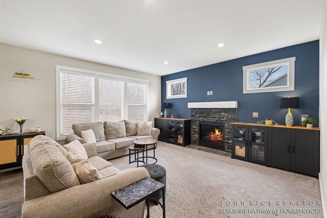 1584 Wales Road SE, Lowell, MI 49331