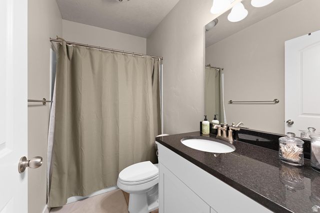 3772 E CUNNINGHILL DR, Eagle Mountain, UT 84005