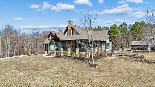 925 River Bluffs Drive, Jasper, TN 37347