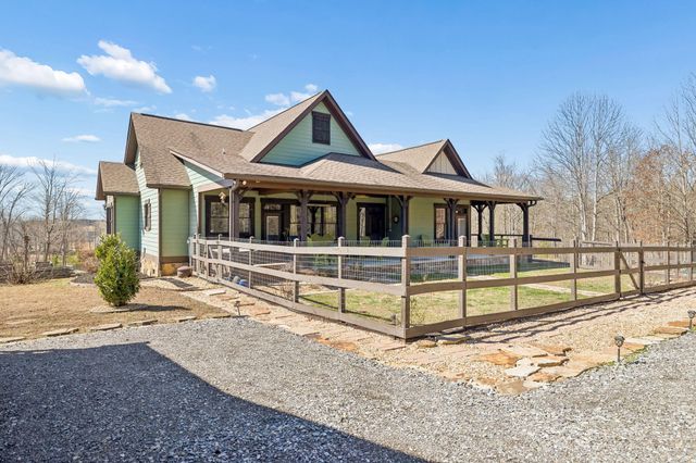 925 River Bluffs Drive, Jasper, TN 37347