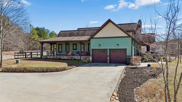 925 River Bluffs Drive, Jasper, TN 37347