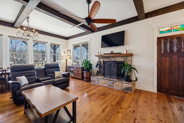 925 River Bluffs Drive, Jasper, TN 37347