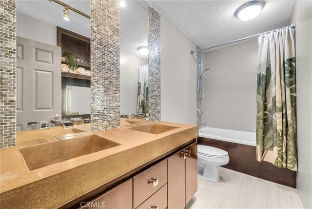 375 S Via Montanera, Anaheim, CA 92807