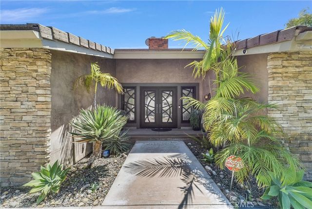 375 S Via Montanera, Anaheim, CA 92807