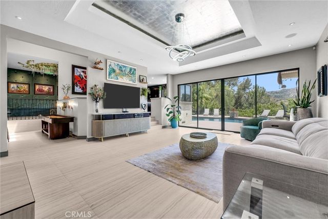 375 S Via Montanera, Anaheim, CA 92807