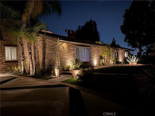 375 S Via Montanera, Anaheim, CA 92807