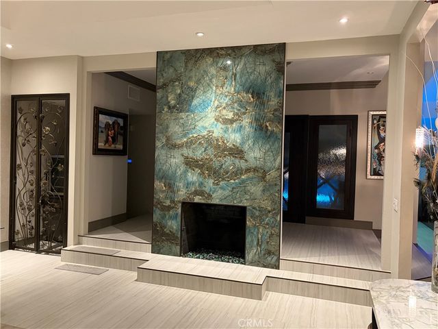375 S Via Montanera, Anaheim, CA 92807