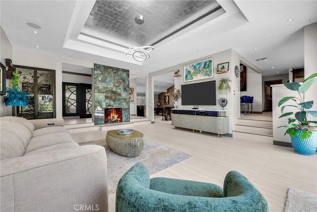 375 S Via Montanera, Anaheim, CA 92807