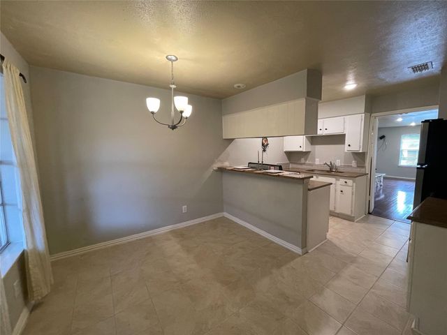 13943 Brookgreen Drive, Dallas, TX 75240