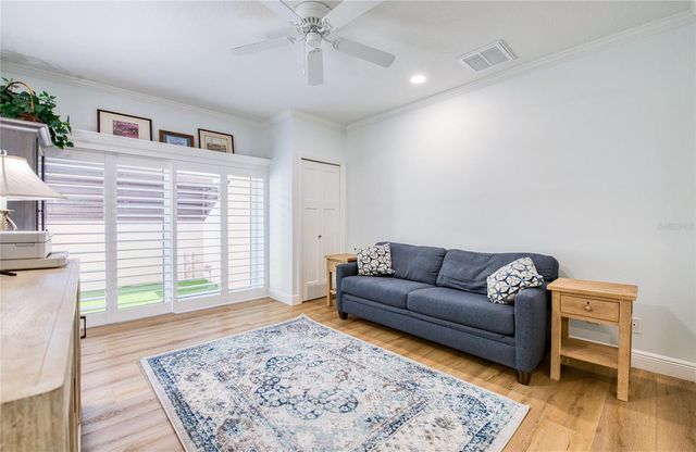 1307 PELICAN CREEK CROSSING 1307, St Petersburg, FL 33707