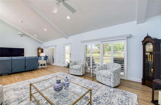 1307 PELICAN CREEK CROSSING 1307, St Petersburg, FL 33707