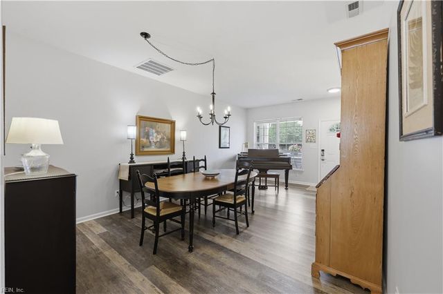 834 Devereaux DR, Virginia Beach, VA 23462
