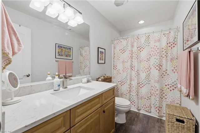 834 Devereaux DR, Virginia Beach, VA 23462
