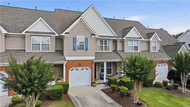 834 Devereaux DR, Virginia Beach, VA 23462