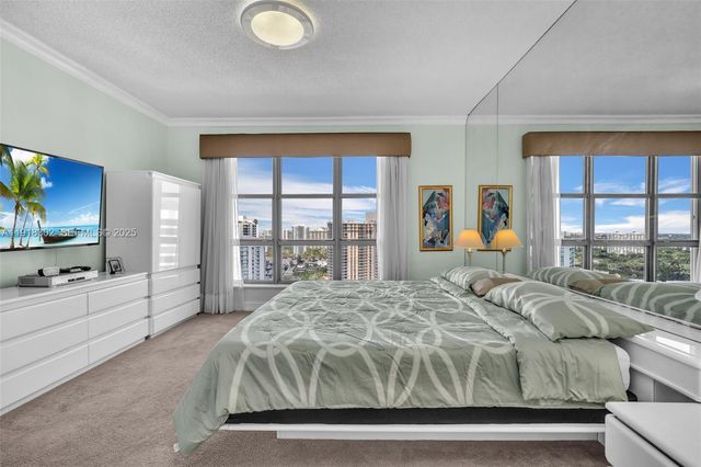 19101 Mystic Pointe Dr PH6, Aventura, FL 33180