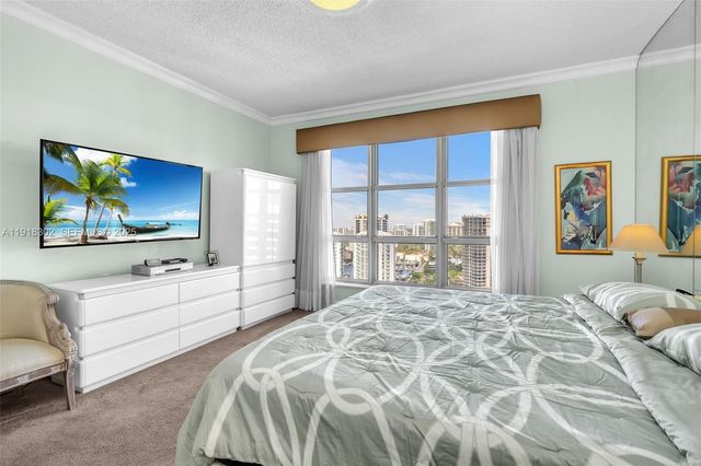 19101 Mystic Pointe Dr PH6, Aventura, FL 33180